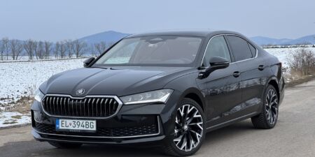 Test: Škoda Superb iV liftback L&K 1.5 TSI 150 kW 6-st. DSG obrazok