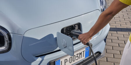 Najlacnejší elektromobil: Je to lacný elektrický Leapmotor T03 z Číny, ktorý zamieša karty v Európe obrazok