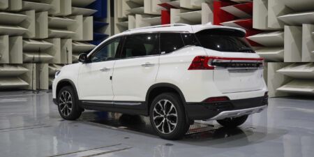 Nové rodinné SUV za 22 990 eur: Forthing útočí na slovenské peňaženky s bohatou výbavou v základe obrazok