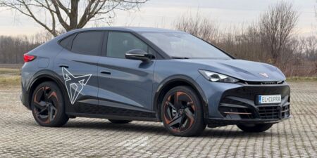 Test: Cupra Tavascan. Neprehliadnuteľné auto s pár drobnými chybičkami obrazok
