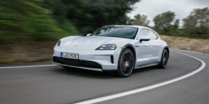 Taycan Cross Tourismo