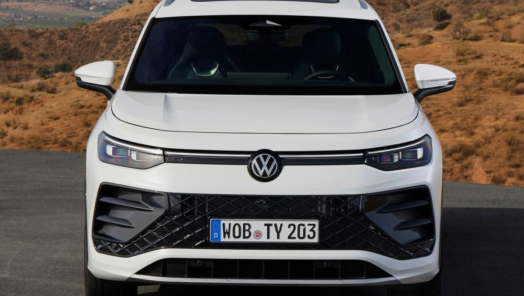 Spoločnosť Porsche Slovakia, autorizovaný importér značky Volkswagen na Slovensku, spustila predpredaj nového modelu Tayron. obrazok