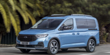 Nový Ford Tourneo Connect PHEV obrazok