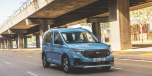 Ford Tourneo Connect PHEV – praktické rodinné MPV s plug-in hybridným pohonom obrazok