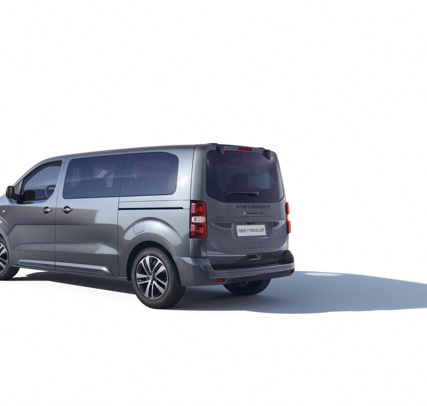 https://autofilter.sk/assets/files/images/traveller/gallery/PEUGEOT-TRAVEL-2311-STYP-114_2025-04-10-201259_gjih.jpg - obrazok