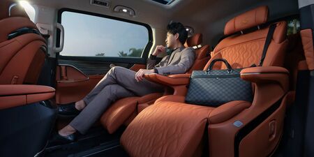 Forthing U-Tour V9 HEV – veľkopriestorové hybridné MPV s dôrazom na pohodlie obrazok
