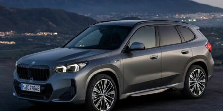 BMW X1 PHEV – kompaktné SUV, ktoré dáva zmysel najmä v meste aj na krátke trasy obrazok