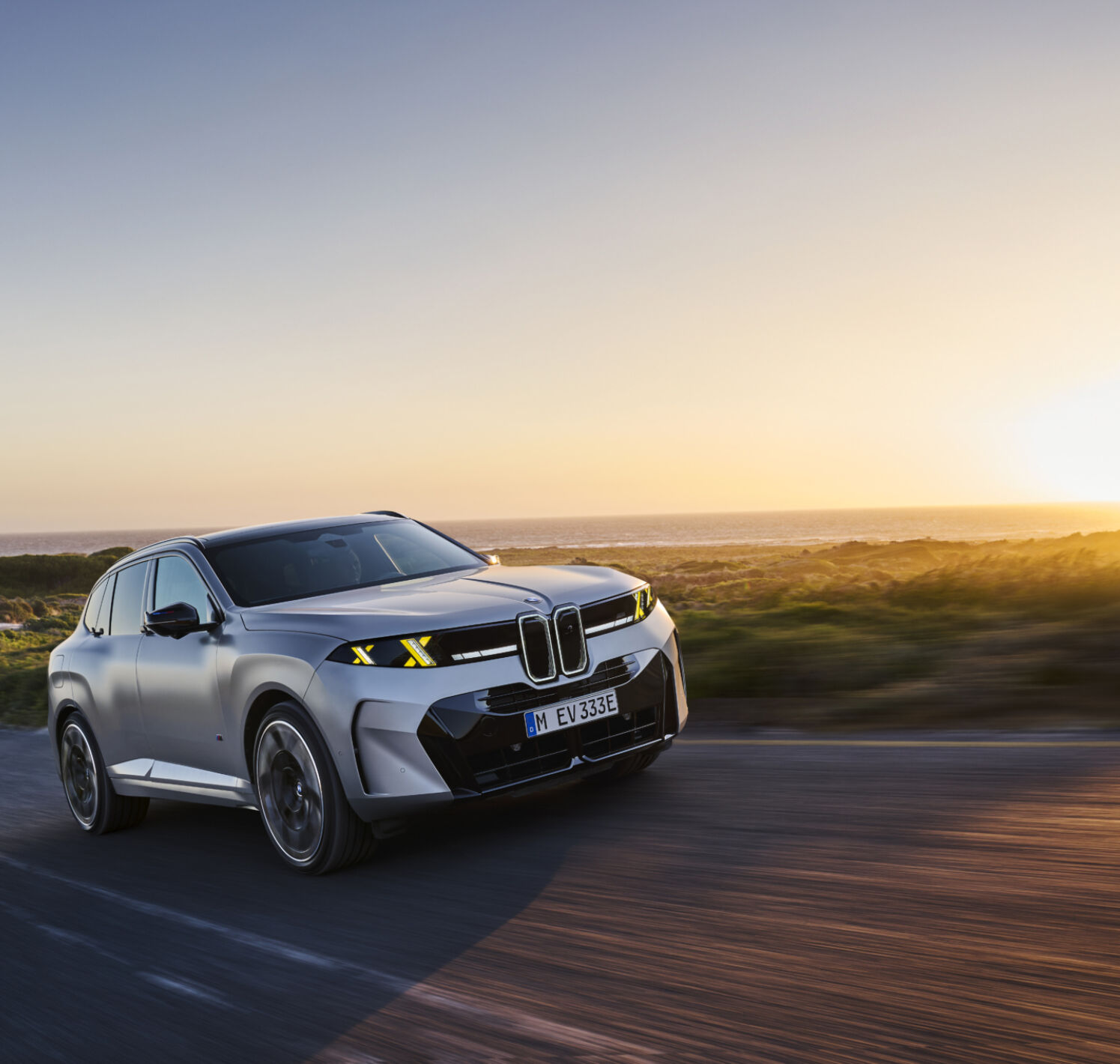https://autofilter.sk/assets/files/images/x5-2/gallery/P90646103_highRes_bmw-x5-m60e-xdrive-0.jpg - obrazok