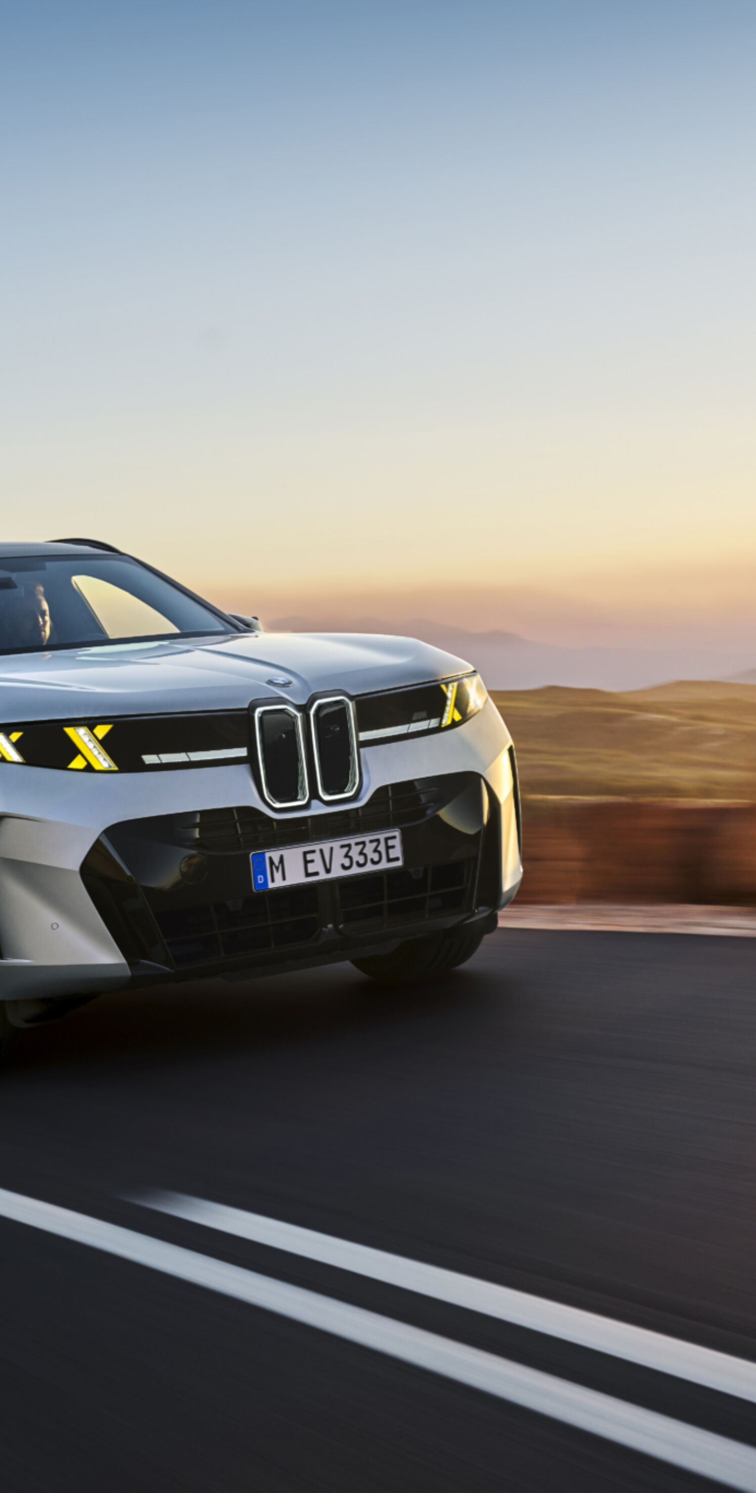 https://autofilter.sk/assets/files/images/x5-2/gallery/P90646109_highRes_bmw-x5-m60e-xdrive-0.jpg - obrazok