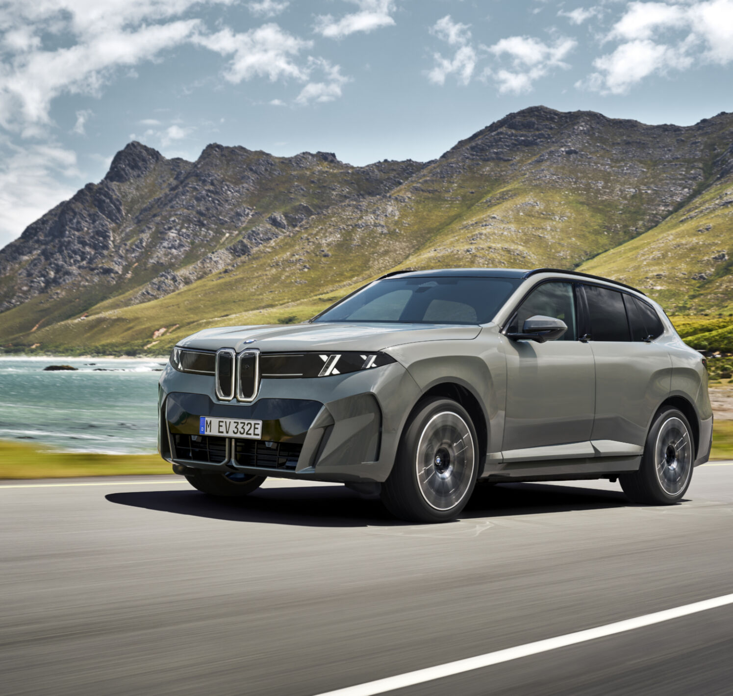 https://autofilter.sk/assets/files/images/x5-phev-2/gallery/P90645964_highRes_bmw-ix5-60-xdrive-06.jpg - obrazok