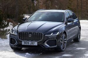 Kombi, ktoré odmieta byť iba firemným autom: Jaguar XF Sportbrake