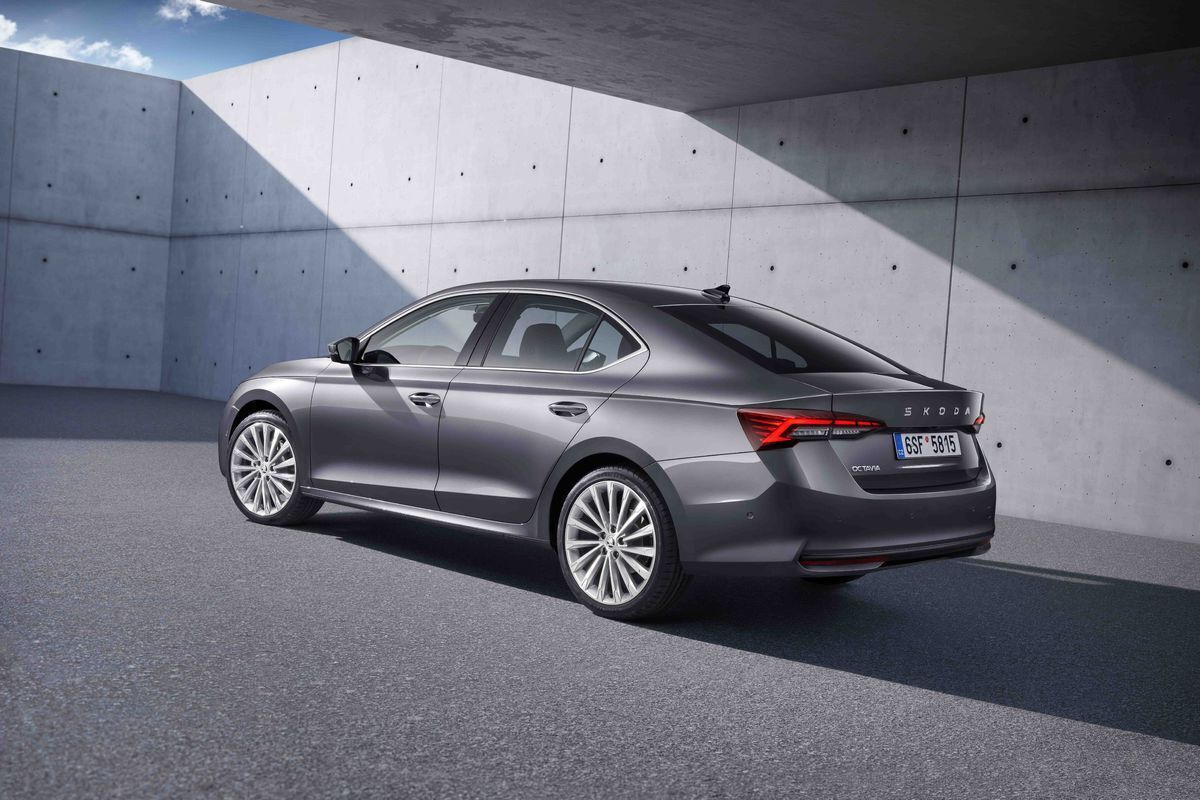Skoda octavia facelift 2024 pozor nepouzivat 28 galeria