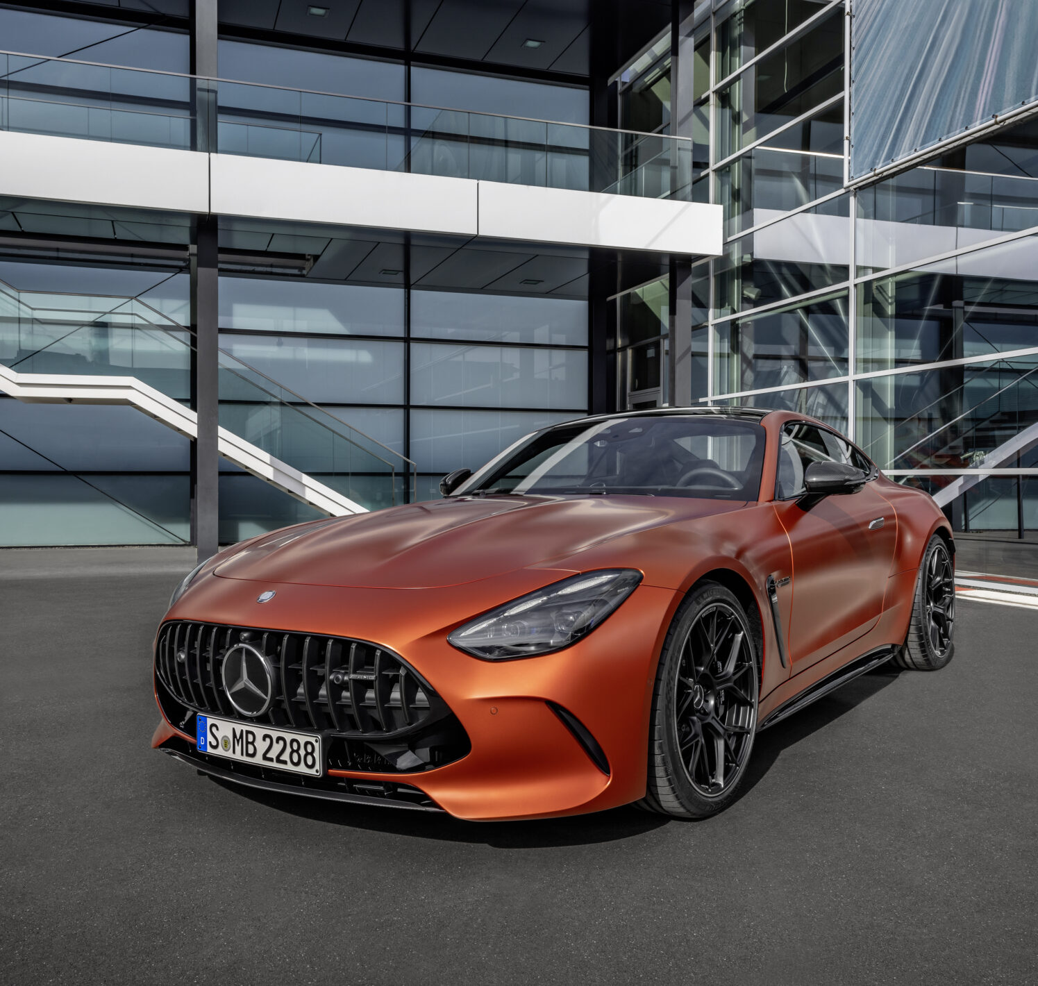 https://autofilter.sk/assets/images/amg-gt-kupe/gallery/24c0120_014.jpg - obrazok