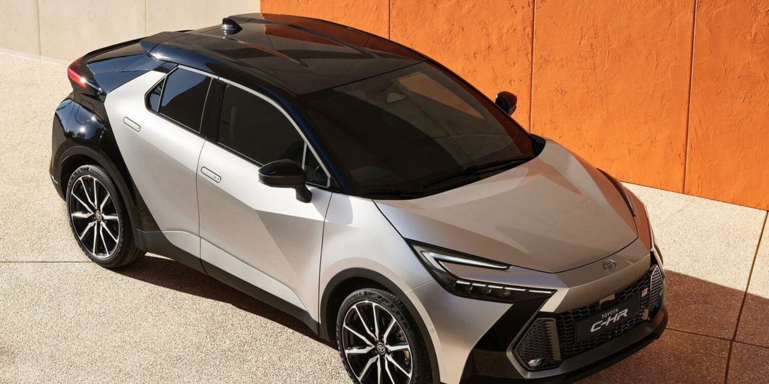 C-HR PHEV