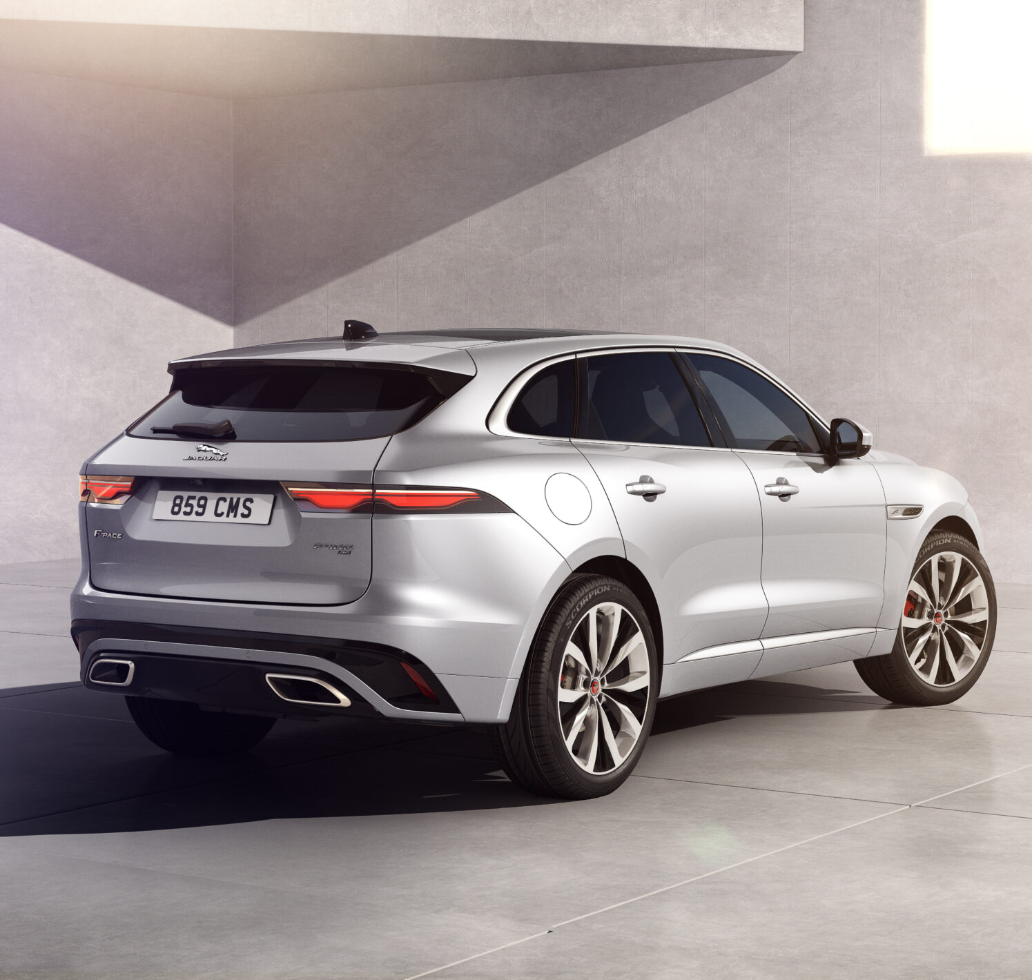 https://autofilter.sk/assets/images/f-pace/gallery/Jag_F-PACE_22MY_03_R-Dynamic_Exterior_Rear_3-4_110821.jpg - obrazok