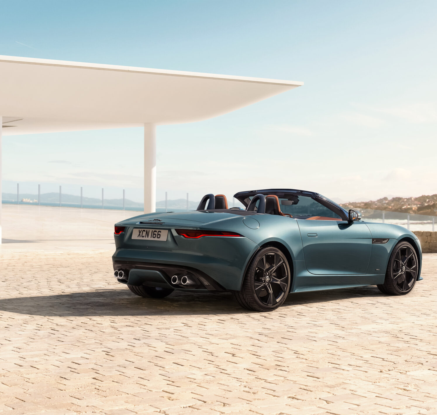 https://autofilter.sk/assets/images/f-type/gallery/Jag_F-TYPE_24MY_Conv_01_Exterior_Static_Rear3Qr_March_2023_01.jpg - obrazok