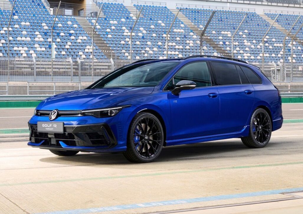 Model - Golf R Variant