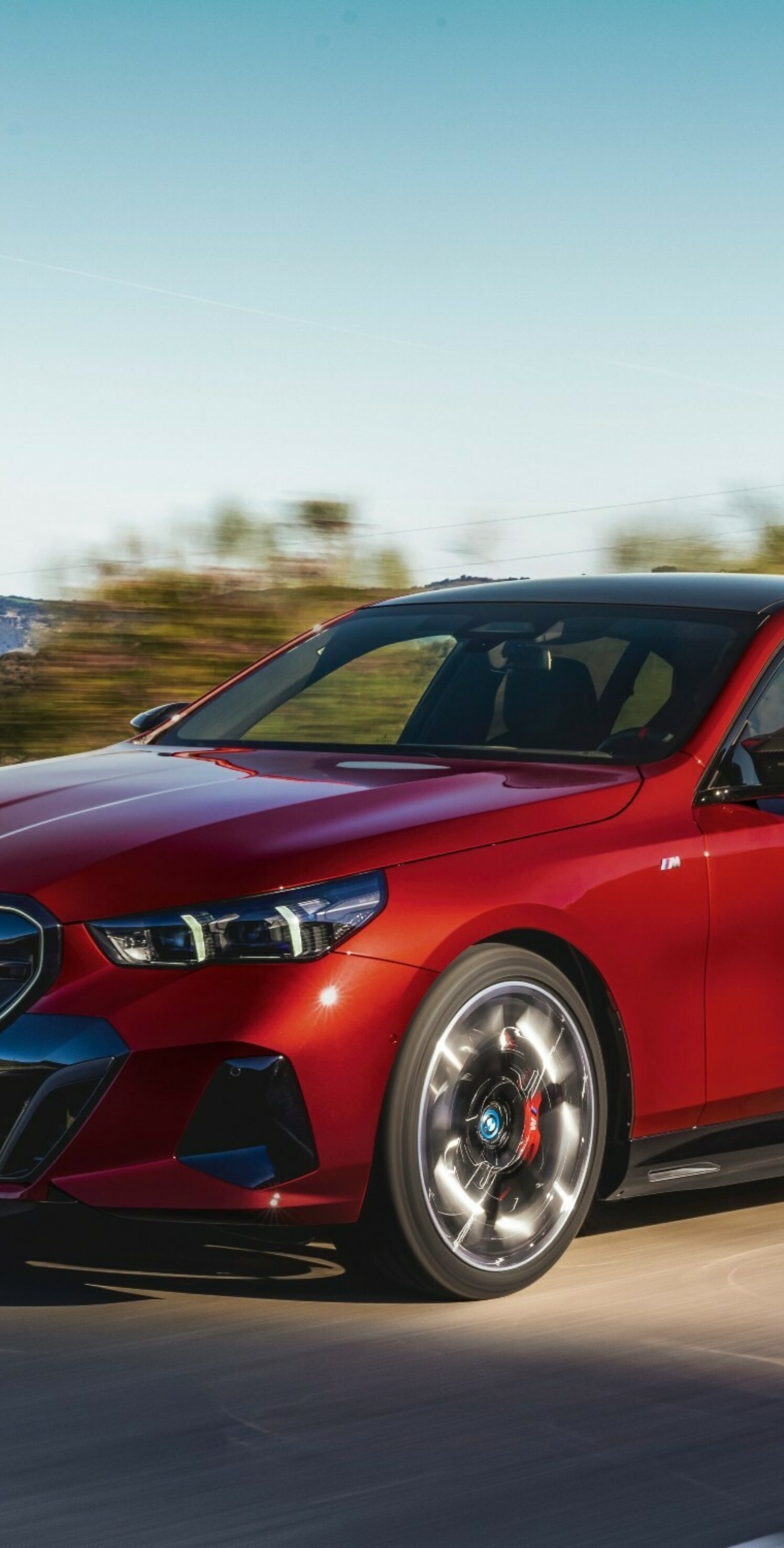https://autofilter.sk/assets/images/i5/gallery/P90505042_lowRes_the-new-bmw-i5-m60-x.jpg - obrazok