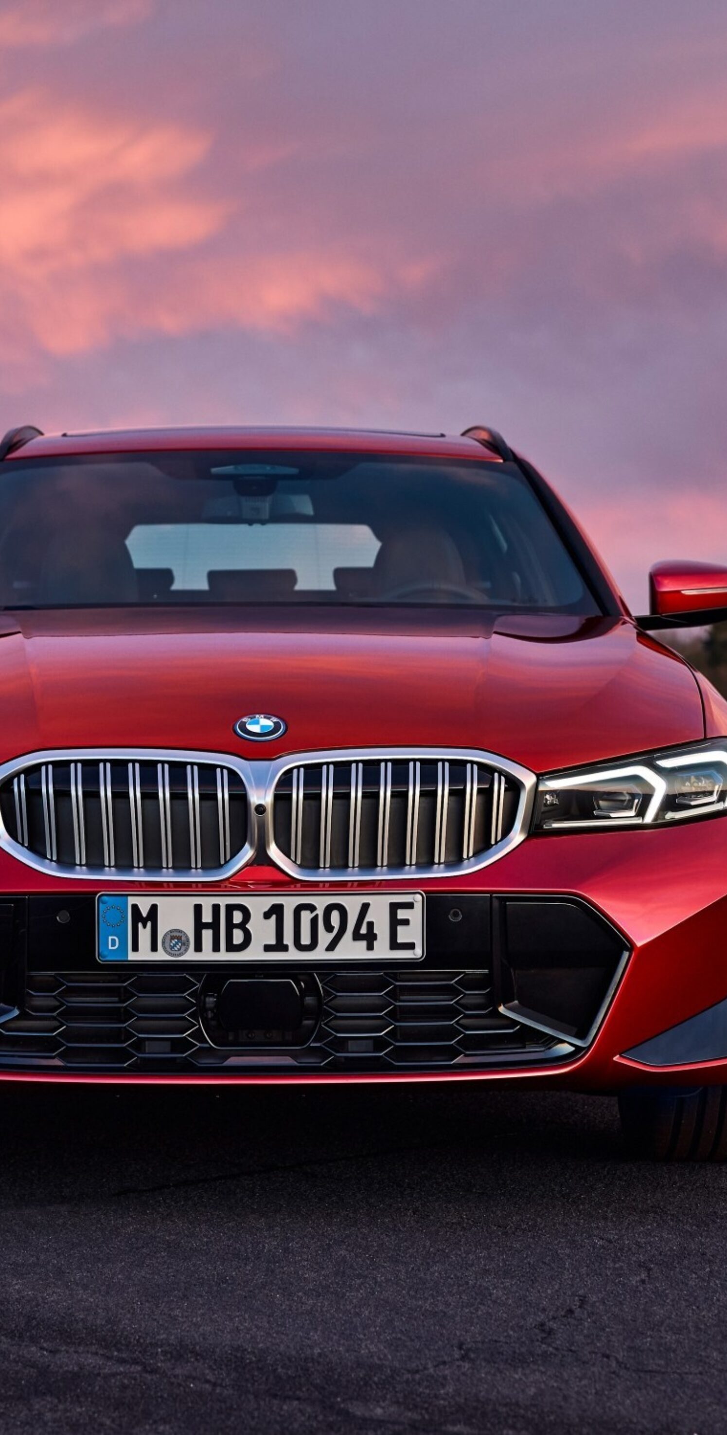 https://autofilter.sk/assets/images/rad-3-touring/gallery/P90549654_lowRes_the-new-bmw-330e-tou.jpg - obrazok