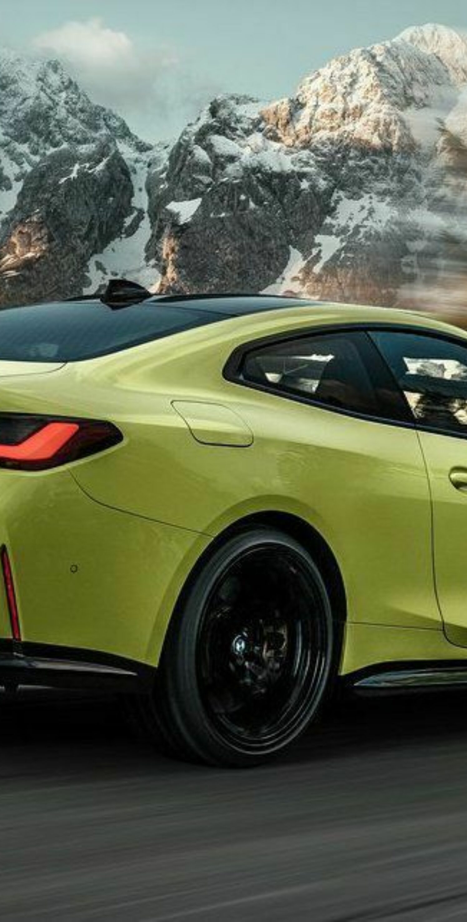 https://autofilter.sk/assets/images/rad-4-coupe-2/gallery/bmw-m4-coupe-competition-2021_15-galeria.jpg - obrazok