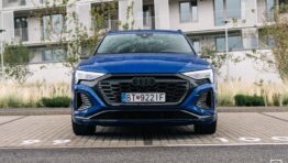 Test Audi Q8 e-tron: Obrovská batéria a stále vyššia spotreba obrazok
