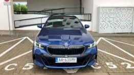 TEST: BMW 520d xDrive Touring – diaľničná nuda obrazok