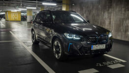 Test BMW iX3: Je iný ako vyzerá obrazok