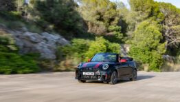 John Cooper Works je späť aj v elektrických MINI! obrazok