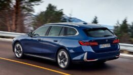 Nová generácia praktického kombíku od BMW: Úctyhodný kufor nerobí rozdiely obrazok