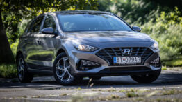 Test: Hyundai i30 1,5 DPi má motor, ktorý vydrží ‘večnosť‘ obrazok