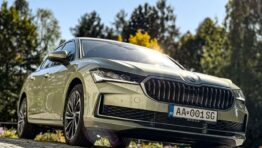 Škoda Superb je elegán, ktorému neuberie z atraktívnosti ani zub času [test] obrazok