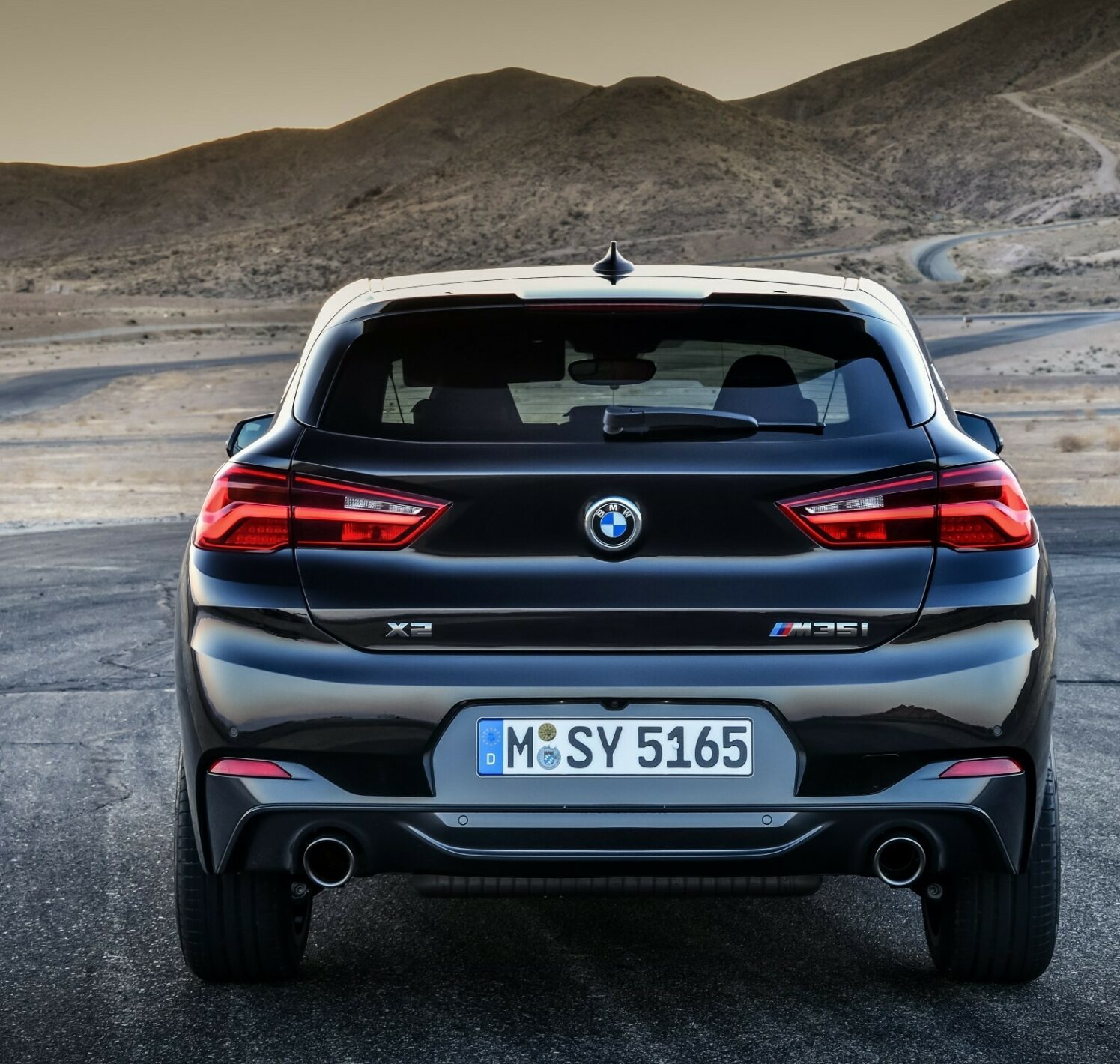 https://autofilter.sk/assets/images/x1/gallery/P90320373_lowRes_the-new-bmw-x2-m35i.jpg - obrazok