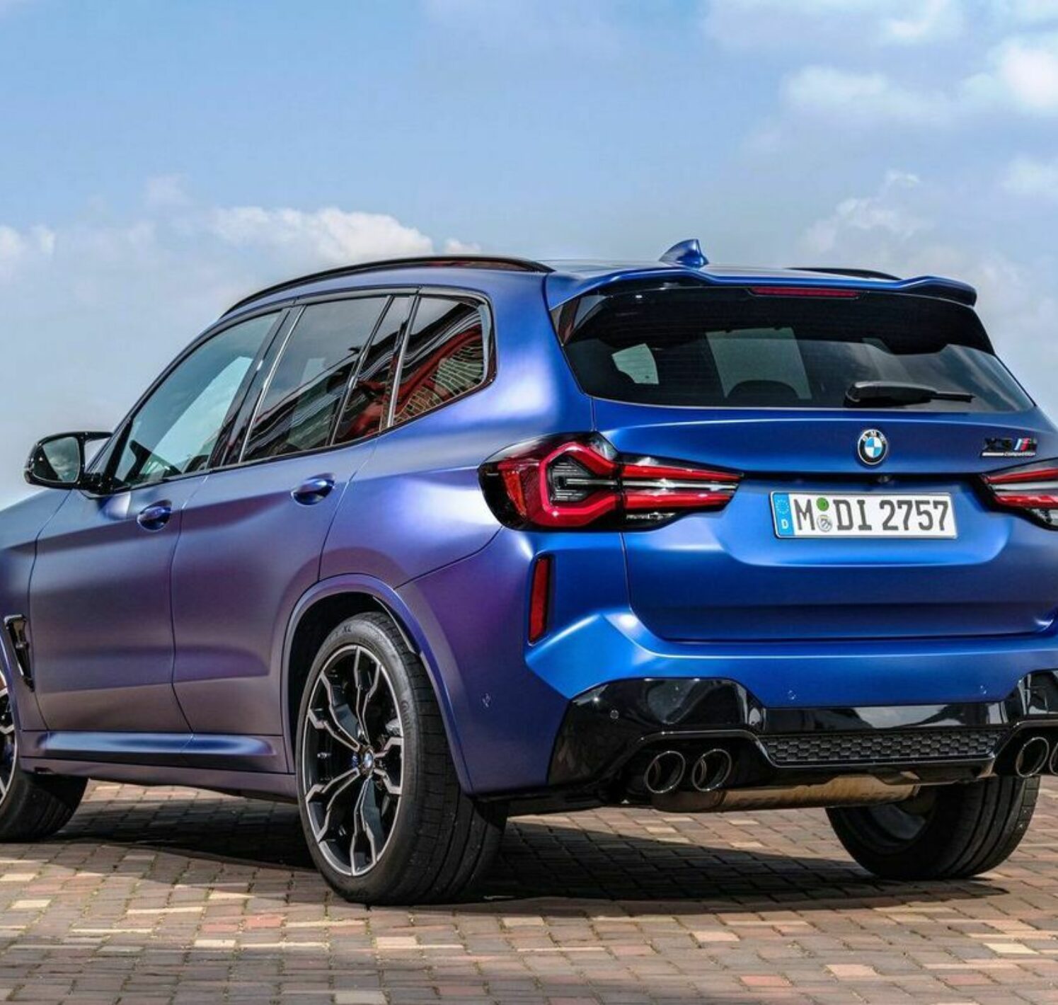 https://autofilter.sk/assets/images/x3/gallery/bmw-x3-m-competition-2022_05-galeria.jpg - obrazok