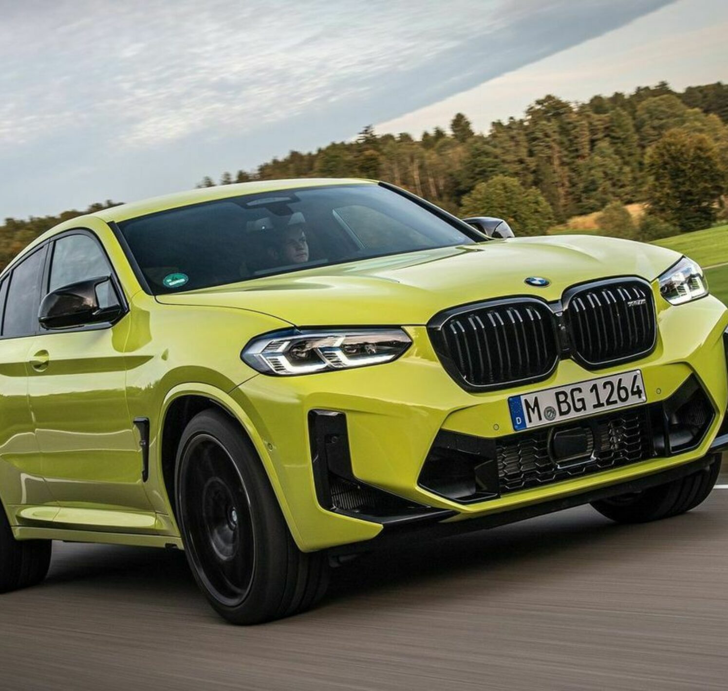 https://autofilter.sk/assets/images/x4-m/gallery/bmw-x4-m-competition-2022_02-galeria.jpg - obrazok