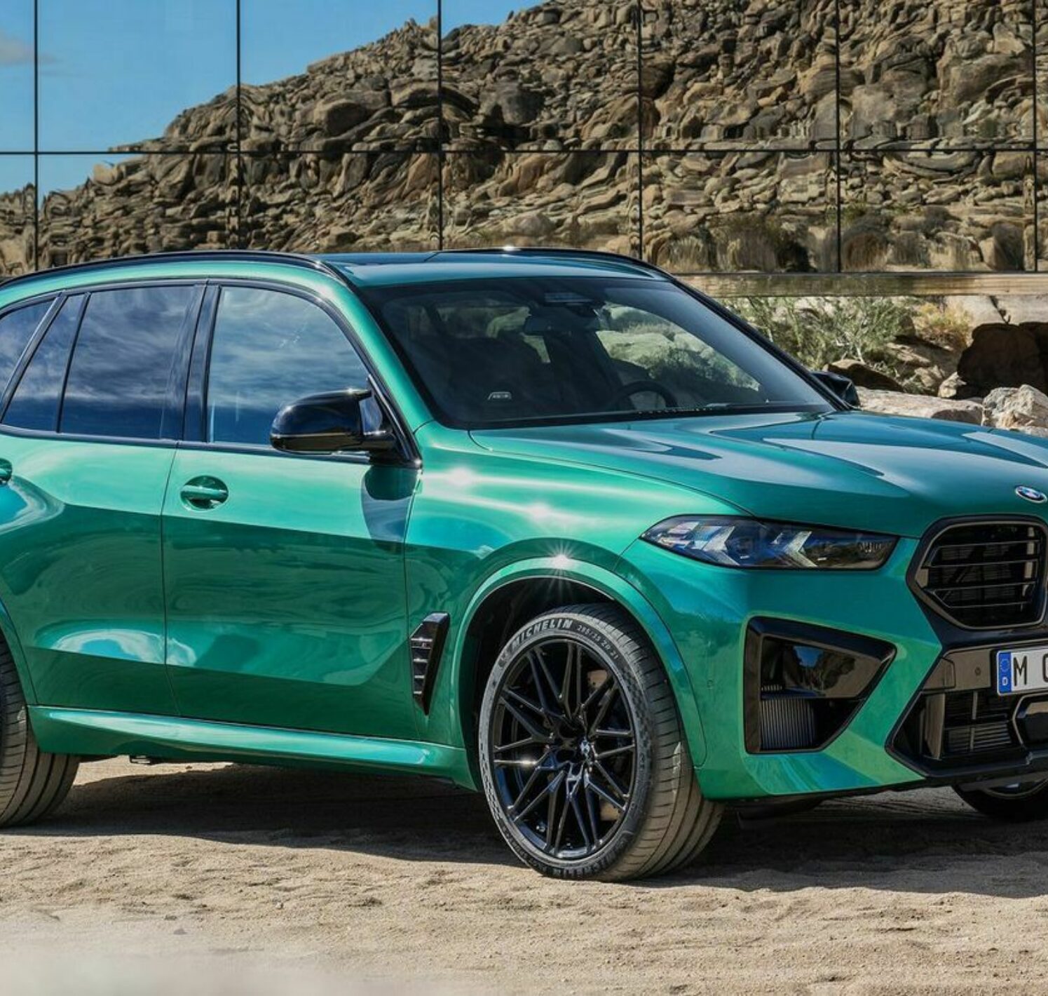 https://autofilter.sk/assets/images/x5/gallery/bmw-x5-m-competition-8-galeria.jpg - obrazok