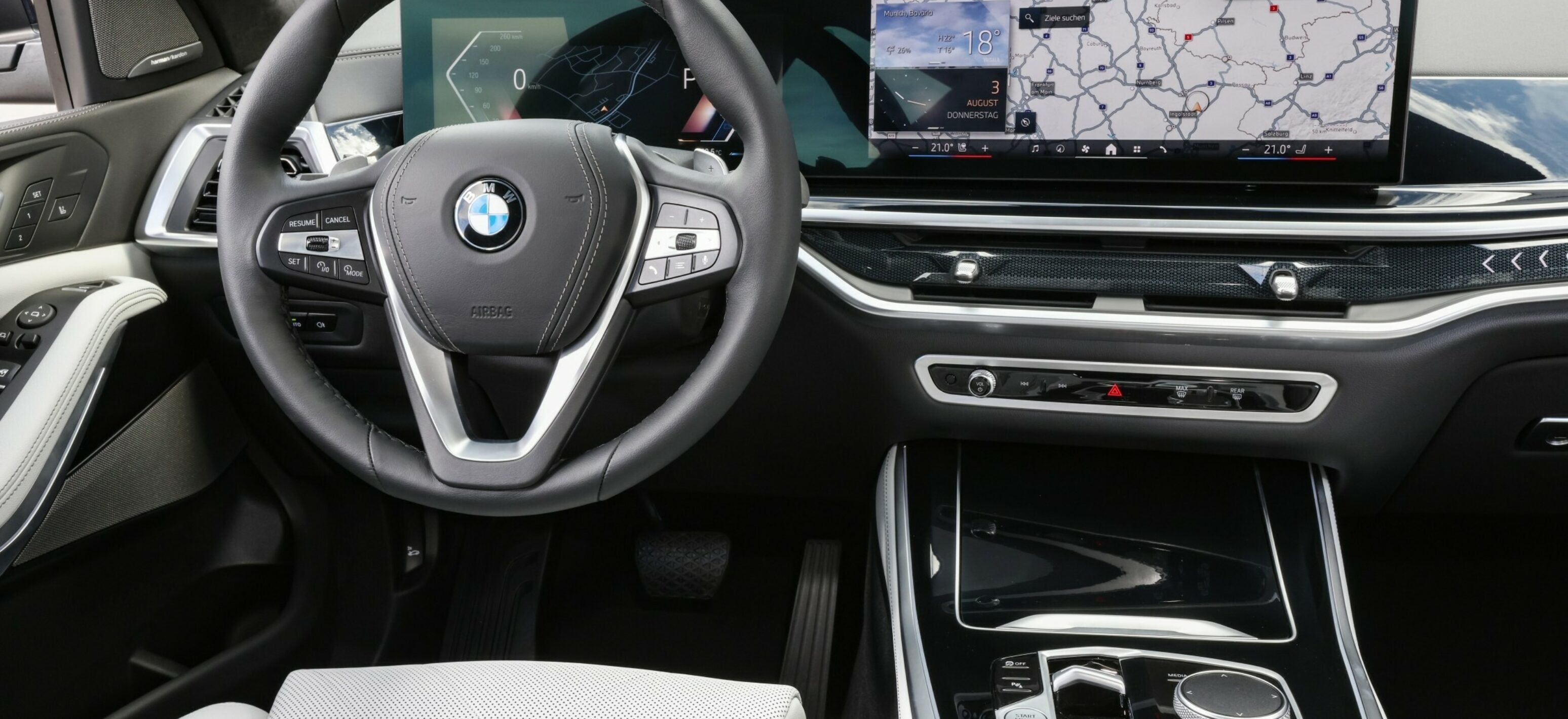 https://autofilter.sk/assets/images/x5/gallery/P90518118_lowRes_the-new-bmw-x5-08-23.jpg - obrazok